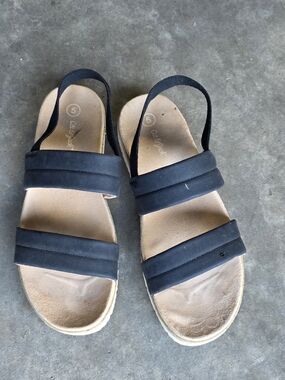 Cat & Jack Black Double-Strap Girls' Slingback Sandals